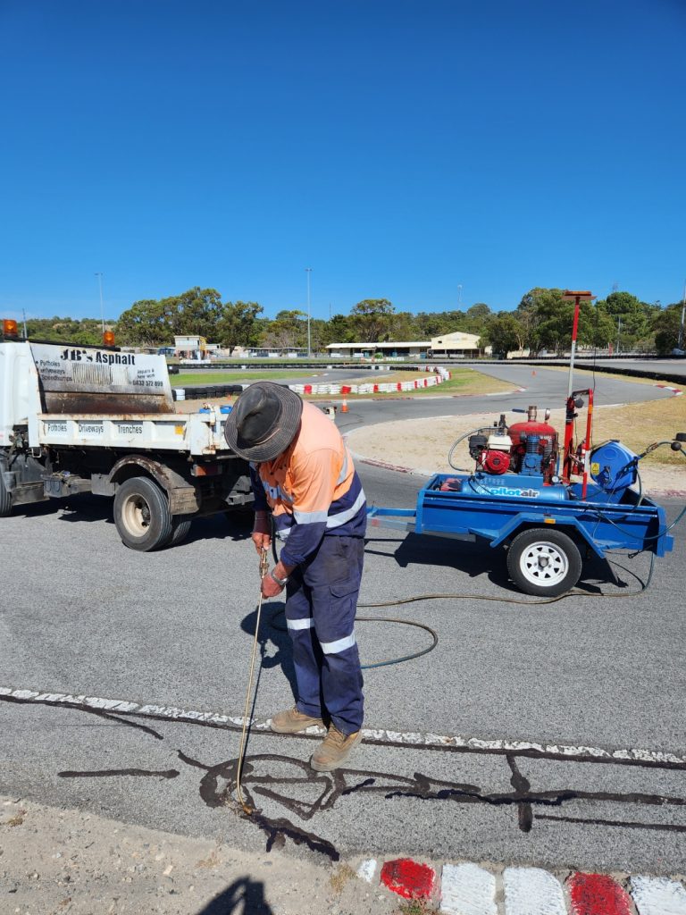 Crack Sealing in Wanneroo