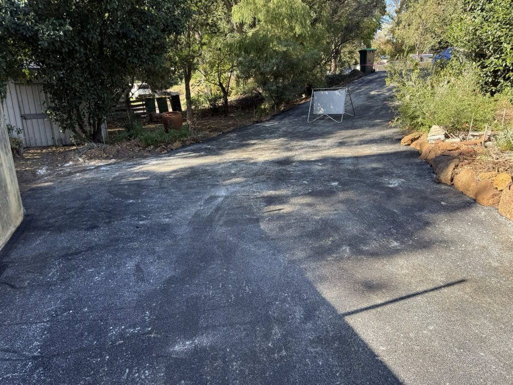 Asphalt Services in Lesmurdie | Bringing Driveways Back to Life