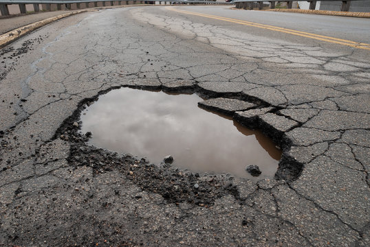Pothole Repairs in Perth: Why Rain Makes Asphalt Damage Worse